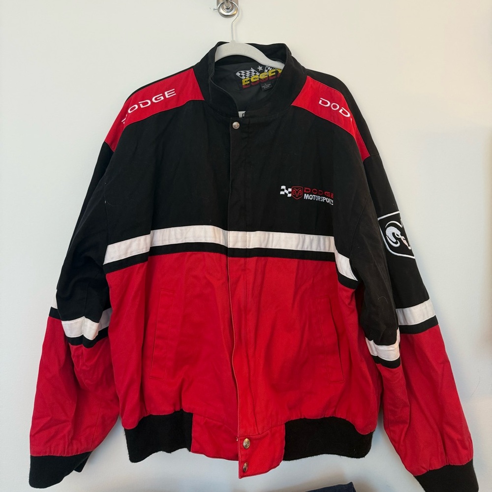 Vintage Dodge Motorsports Men's Red and Black Bomber Jacket